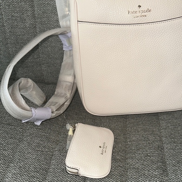 Kate Spade Cream Crossbody Bag - Picture 4 of 9